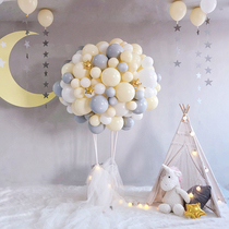 ins Wind tremble small red book Turkish hot air balloon basket decoration birthday one hundred days old indoor dress layout