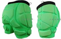 Export to Europe large-scale anti-drop off-road brace motorcycle roller skating shatter-resistant shorts ski hu tun men women and children