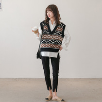 Autumn clothes new pregnant women Machia suit Korean version fashion models V collar vest waistcoat waistcoat shirt Two sets early fall