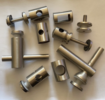 Factory direct 304 stainless steel stair fittings railing column fittings glass connectors wearing pipe fittings custom