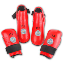 2020 new ITF protective gear taekwondo protective gear competition hand guard foot guard boxing gloves foot cover gloves four-piece red and blue