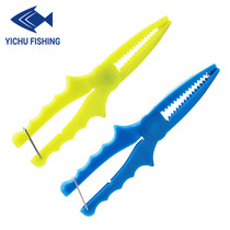 ABS plastic fish clip Lua Tong portable small fishing fishing fishing supplies light floating water control fish clip fish pliers