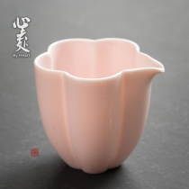 Sakura Jade mud powder Road Cup single household ceramic male Cup kung fu tea set uniform cup tea cup tea cup tea tea Sea