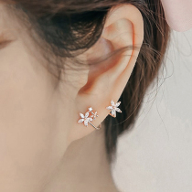 Painless Ear Clip Without Earbuds Woman Fashion Temperamental Flowers Earbone ADVANCED SENSATION EARRINGS Fairy Gassen Ensemble Super Fairy