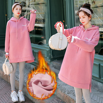 Pregnant womens winter clothes suit out fashion breast-feeding coat Tide mother plus velvet padded thick hooded jacket autumn and winter