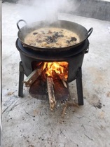 Barbecue stove indoor wood stove iron pot stove rural kitchenware outdoor portable wood stove wood chopping stove