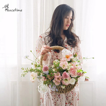 Peacetime grass-woven crescent moon-shaped portable straw rope waterproof flower basket