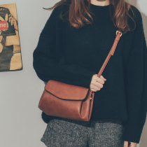 Fashion small bag female 2021 new Korean texture soft leather Western style shoulder bag simple retro messenger female bag