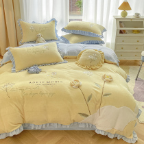Princess style thickened autumn and winter milk velvet embroidery four-piece pastoral lace quilt cover Korean warm bedding