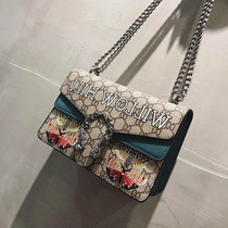 French niche vintage embroidery bag women new 2020 tide fashion cowhide temperament chain shoulder bag small square bag