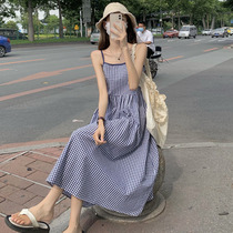 French fashion retro plaid skirt womens 2021 summer new in-line medium-long temperament suspender dress