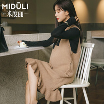 Pregnant womens winter suit Fashion Net red pregnant womens dress autumn and winter knitted sweater strap skirt spring and autumn