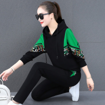 Sportswear Suit Womens Spring Autumn 2022 New Fashion Tandem Hat Guard Clothes Loose Korean version printed Leisure Two sets of damp