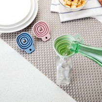 Home Home Retractable Plastic Small-caliber Funnel Kitchen Small Number Home Delivery Folding Tool Mini Oil Funnel
