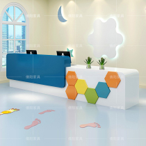Early education and training institutions Front desk Reception desk Paint desk Art bar Kindergarten parent-child garden cashier