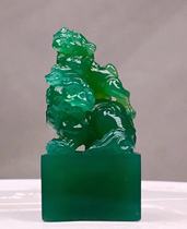 Natural crystalline Yaan Green frozen stone square chapter one figure and one figure collection Name idle calligraphy seal engraving seal to stock