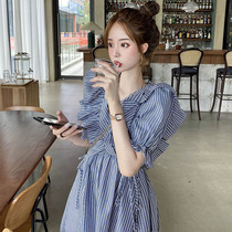 2021 New French design sense niche ruffle skirt waist thin bubble sleeve striped dress women Summer