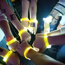 Fluorescent bracelet glowing flash electronic night running to support bar party bungdi bracelet LOGO customization