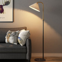 Pleated floor lamp living room Nordic light luxury bedroom American RETRO study minimalist Net red ins Wind vertical table lamp