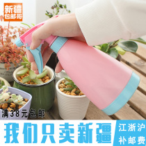 Xinjiang Ge Department Store to buy gardening water Small spray pot multi-meat plant spray bottle household hand-press spray bottle