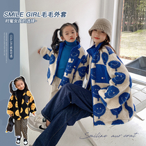 Xixi mother Net red parent-child clothing autumn and winter New Korean version of foreign style smiling face Lamb hair thickened coat mother womens tide