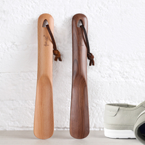 Solid wood shoe lifting device Household lazy shoes Japanese shoes pumping shoehorn shoes Slip shoes Pick up shoehorn long handle