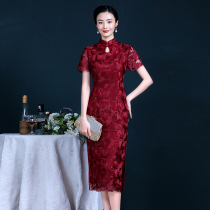 Wedding mother dress Young mother-in-law noble brand high-end Xi mother-in-law wedding summer dress red Cheongsam short sleeve