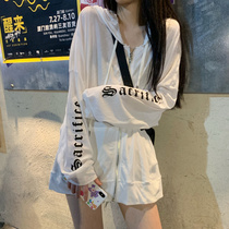 Champion pooh coat 2021 new womens sunscreen ins long-sleeved thin section spring and summer anti-UV breathable Korean version