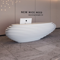 简约现代弧形白色烤漆前台 可定制异形美容院舞蹈室接待台收银台