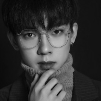 Glasses men's trend anti-blue anti-radiation computer eye protection frame flat eyes can be equipped with myopia glasses men's models