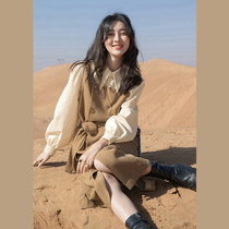 Early autumn wear 2021 New Net Red fashion long sleeve French temperament strap jumpsuit dress two-piece womens clothing