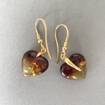 The domestic spot of flower peach ear crash