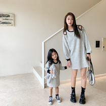  Different parent-child clothing autumn 2021 new high-end mother-daughter clothing Western style fashion small fragrance off-the-shoulder dress