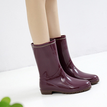 Japanese rain shoes womens middle tube rain boots fashion water boots summer waterproof new rubber shoes adult non-slip water shoes