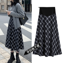  Pregnant womens skirts autumn and winter new Korean casual plaid tide mother skirt mid-length wild skirt spring and autumn wear