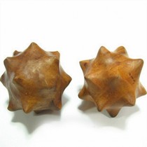 Pepper Wood multi-edge fitness practice handball massage hand rubbing Thorn ball rehabilitation training to send the elderly