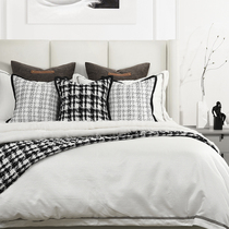 Black and white Nordic style model room bedding Light luxury high-end custom hotel model room bedding Blanket pillow