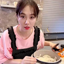 Star Jiang Yan with the same small red book polenta Peach Hearts Apron anti-oil and waterproof Dirty Kitchen Hood Coat Workwear