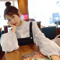 Autumn 2021 new female French wooden ear bubble sleeve white shirt professional chic top design sense minority
