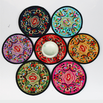 Chinese style Chinese ethnic hand-embroidered embroidered coaster features a small gift for foreign affairs to send foreign souvenirs
