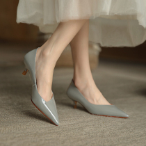 Patent leather single shoes womens fine heel professional shoes 2021 spring new wild gray shallow mouth pointed high heels medium heel