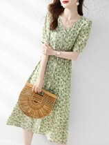 French green debris dress female summer new temperament thin printing large number of small woman dress medium long dress