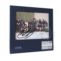 (New spot) Eason Chan autograph L O V E LOVE CD photo lyrics card mainland
