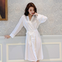 Sleeping Robe Woman Spring Autumn 2022 New Summer Ice Silk Sexy Palate Bridal Gown Bridal Advanced Sensary Silk Bathrobe