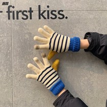 Korean gloves cold and warm five fingers cute riding winter wool stripes touch screen students plus velvet thickened men and women