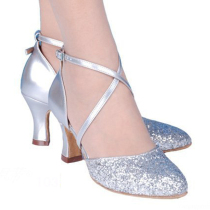 Womens Latin dance shoes Adult modern dance shoes Ballroom dance shoes Womens middle heel new dance shoes square dance shoes spring and summer