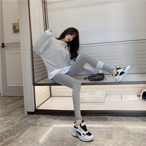 Underpants woman outside wearing Eurostock Grinding Knitted Pants Thin yoga Sports tight fit Hip Bale Pants Tb Pants Tb Pants Tb