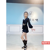 Dance posture children Latin dance clothes autumn and winter long sleeves new split suit girls professional practice clothes dance clothes