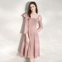 Evening dress womens banquet temperament bridesmaid clothes can usually wear light luxury small high-end long sleeve pink engagement dress