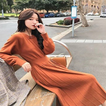 Windbreaker with 2021 new autumn winter dress Korean long retro solid color round neck dress practical commuter wear